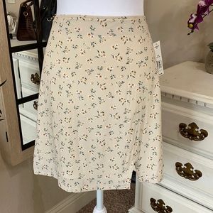 Floral mini skirt